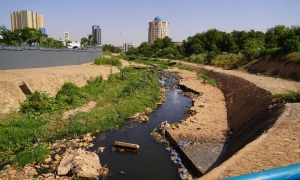 Visite de terrain : l’AMV-Niger et l’AMGT du Burkina Faso sur les chantiers de modernisation à Niamey  Dans le cadre de la mission de coopération entre l’Agence de Modernisation des Villes du Niger (AMV-Niger) et l’Agence Municipale des Grands Travaux (AMGT) du Burkina Faso, une visite de terrain s’est tenue ce 22 octobre 2025 dans la ville de Niamey.  Conduite par les équipes techniques de l’AMV-Niger, cette sortie a permis à la délégation de l’AMGT, d’apprécier les projets réalisés, en cours et à venir te